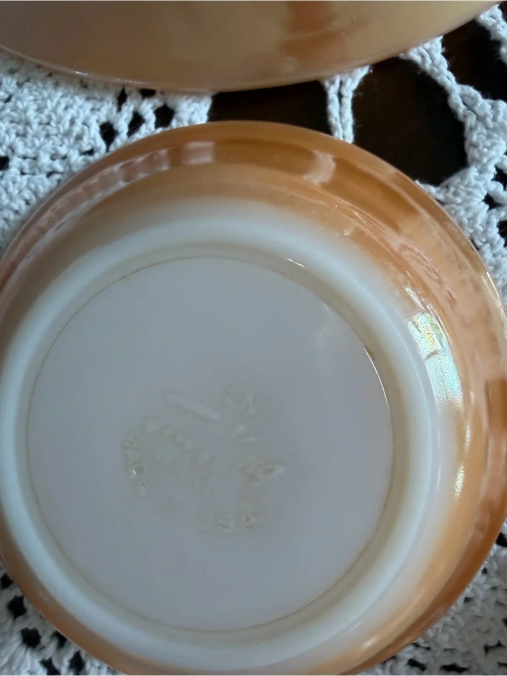 Fire King Peach Luster Laurel 4 Dessert Bowls/2 Plates/ 1 Pink Swirl